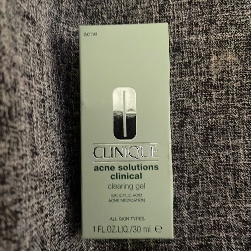 NWT Clinique acne solutions clinical clearing gel 1 fl oz